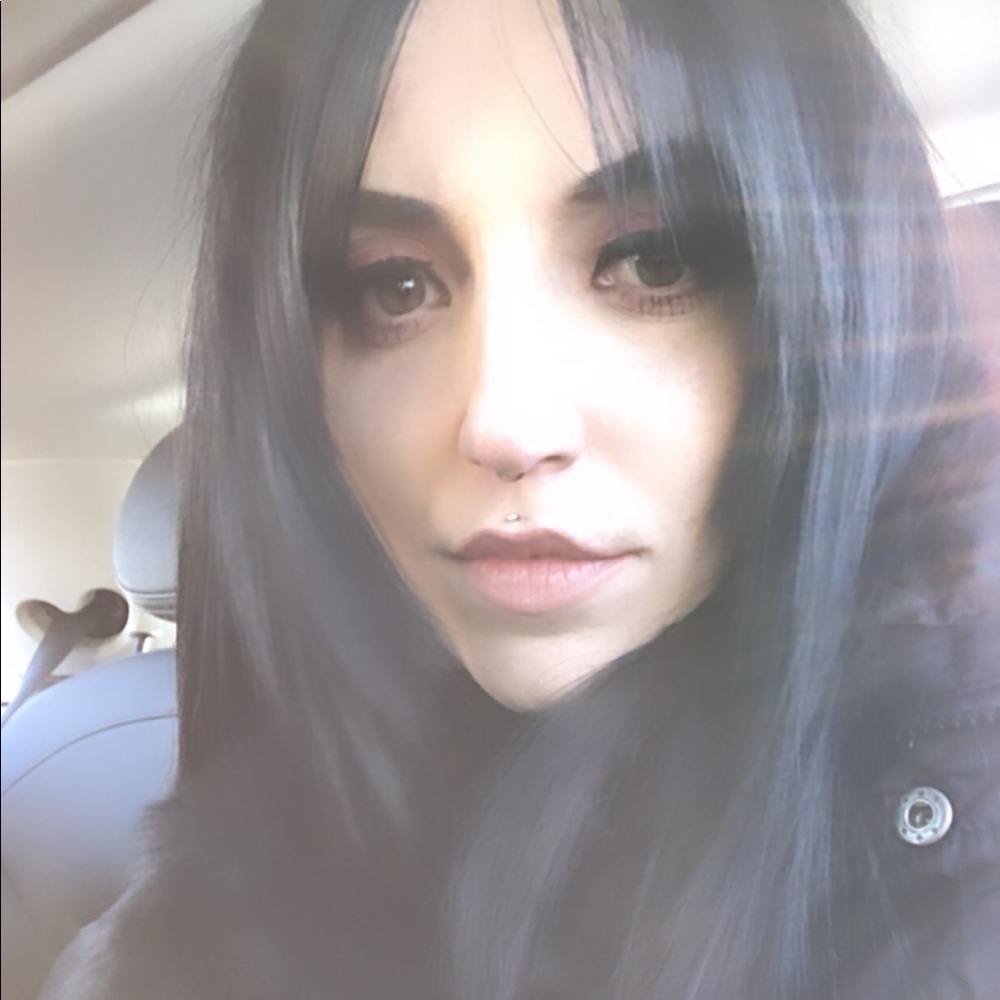 Meet your Posher, Lesley